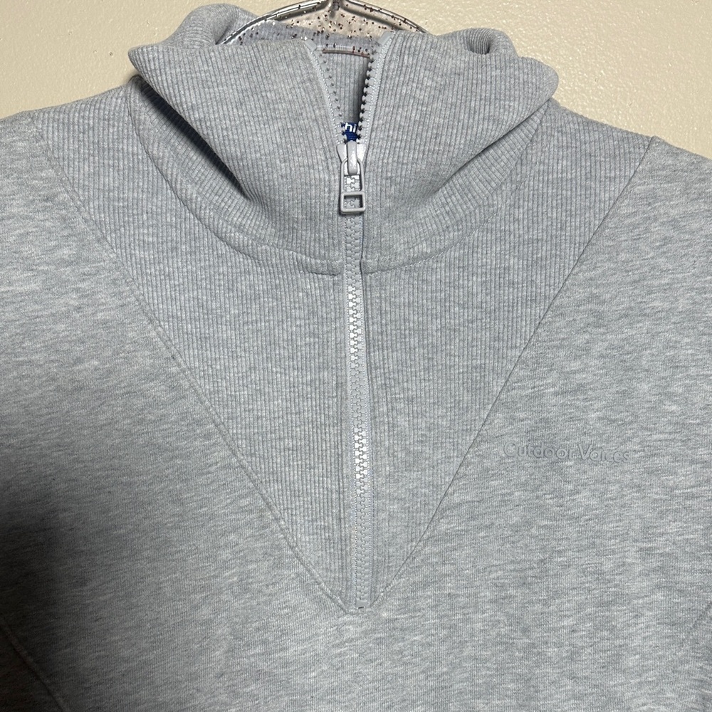 Outdoor Voices XS Gray Quarter Zip Cropped Gray Sweatshirt - Picture 4 of 6